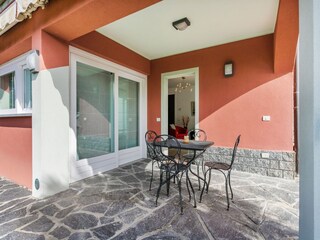 Villa Comerio Buitenaudio-opname 3