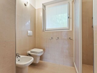 Villa Comerio Features 38