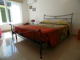 Villa Comerio Características 19