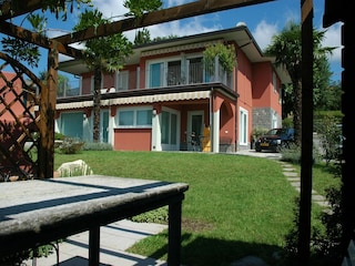 Villa Comerio Außenaufnahme 11