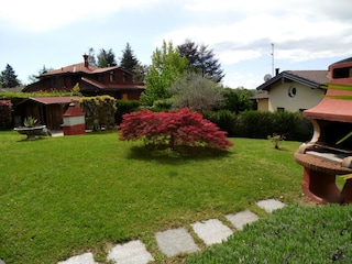 Villa Comerio Buitenaudio-opname 9