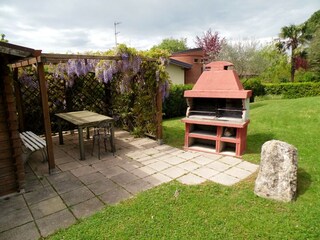 Villa Comerio Outdoor Recording 5