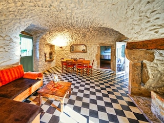 Holiday apartment Saint-Florent-sur-Auzonnet Features 16