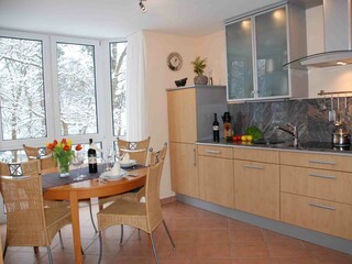 Küche mit Essbereich