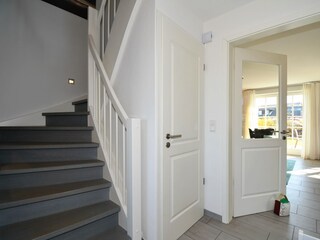 Treppe ins Obergeschoss