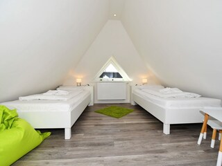 Schlafzimmer 3 DG