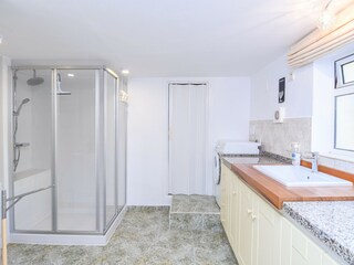 Villa Moraira Features 24