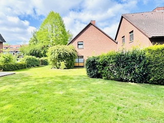 Riesiger Aussenbereich, viel Platz für Familien!