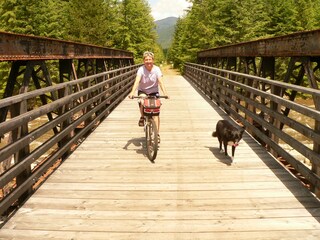 Radfahren auf dem Rail Trail