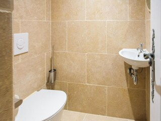 Holiday house Sillans-la-Cascade Features 12