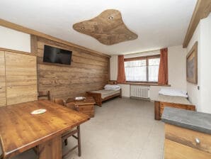 Chalet Geräumige Wohnung in Sauze D'Oulx mit eingezäuntem Garten - Sauze d’Oulx - image1