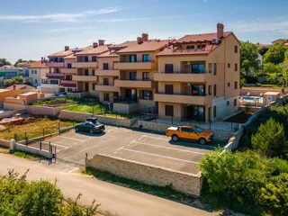 Appartement Ližnjan Buitenaudio-opname 8