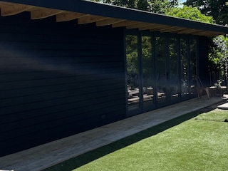 Sommerhaus mit extra Schlafzimmer und Badezimmer.