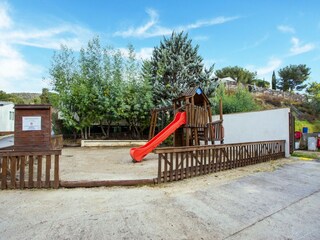 Trailer La Londe-les-Maures Environment 29