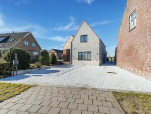 Modern vakantiehuis met tuin - Aardenburg - image1