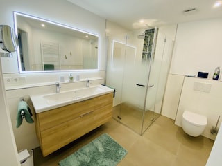 1. Badezimmer