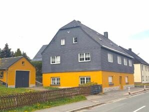 Geräumiges Ferienhaus in Bärenstein mit Garten - Bärenstein - image1