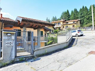 Appartement Montegrino Valtravaglia Buitenaudio-opname 2