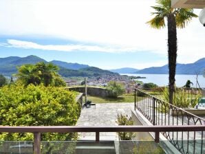 Agradable casa de vacaciones en Luino con balcón - luino - image1