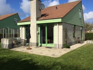 Ferienhaus Albatros Nr. 225 im Ferienpark Strandslag