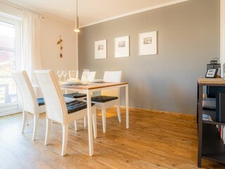 Wohnzimmer und Essbereich