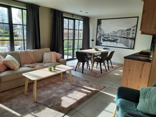 Holiday house Mol Features 26