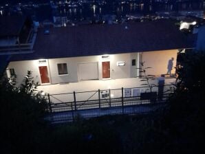 Gemütliches Ferienhaus in Omegna mit Balkon - Omegna - image1