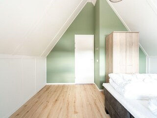 Holiday house Sint-Maartensdijk Features 24
