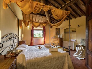 Villa Cortona Features 22