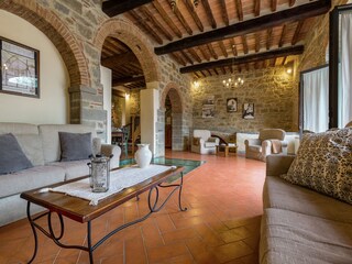 Villa Cortona Features 14