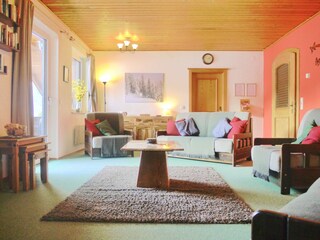 Schön eingerichtetes Wohnzimmer