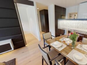 Luxussuite mit Sauna und Balkon 2.05