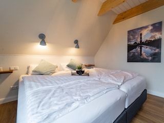 Schlafzimmer unten