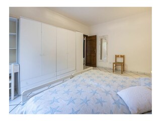 Apartment Palau Features 18
