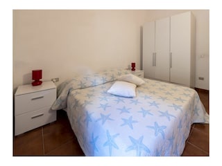Apartment Palau Features 10