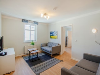 Wohnbereich mit 2 Sofas