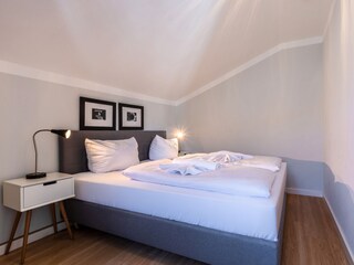 Schlafzimmer I mit Doppelbett