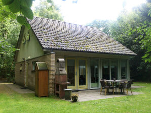 Holiday house Gaasterland, bungalow in the forest park in Oudemirdum FR007 - Oudemirdum - image1