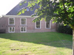 Holiday house Gaasterland, group house for 10 people in Balk FR012 - Ruigahuizen - image1