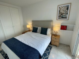 Schlafzimmer Nr2 , untere Etage ( Boxspringbett)