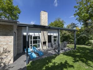 Prachtige villa, met twee badkamers, gelegen op vakantiepark vlakbij het strand - Sint Maartenszee - image1