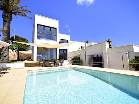 Apartamento de vacaciones 784532 Luxus Strandhaus Randemar