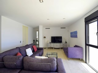 Wohnzimmer mit SAT TV und WLAN