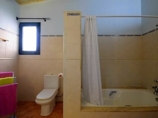 Badezimmer mit Badewanne