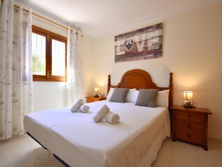 Schlafzimmer 3