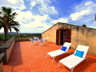 Dachterrasse mit Sonnen liegen