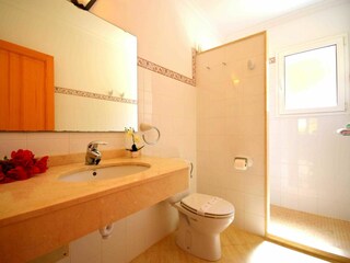Apartamento de vacaciones Cala Mendia Características 30