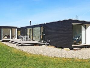 6 Personen Ferienhaus in Øster Assels - Ørding - image1