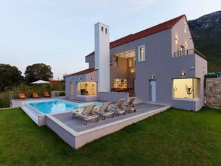 Villa Rašćane Außenaufnahme 6