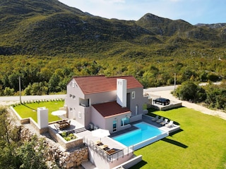 Villa Rašćane Outdoor Recording 1